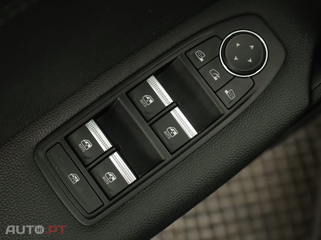 Renault Captur Captur 1.0 TCe Techno Bi-Fuel