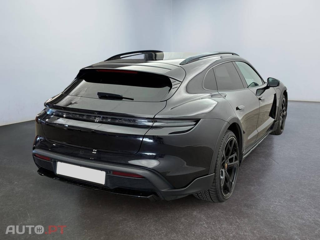 Porsche Taycan CT 4