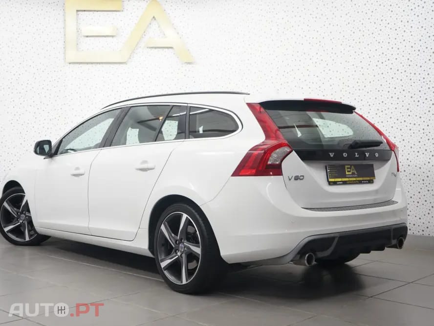 Volvo V60 1.6 D2 R-Design