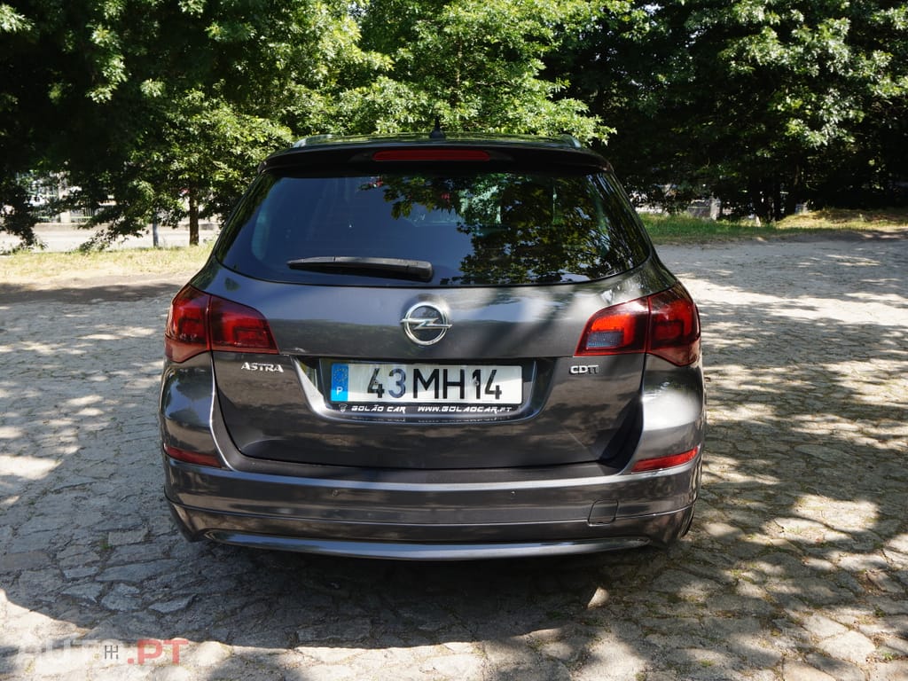 Opel Astra Sports Tourer Cosmo 1.7 CDTI