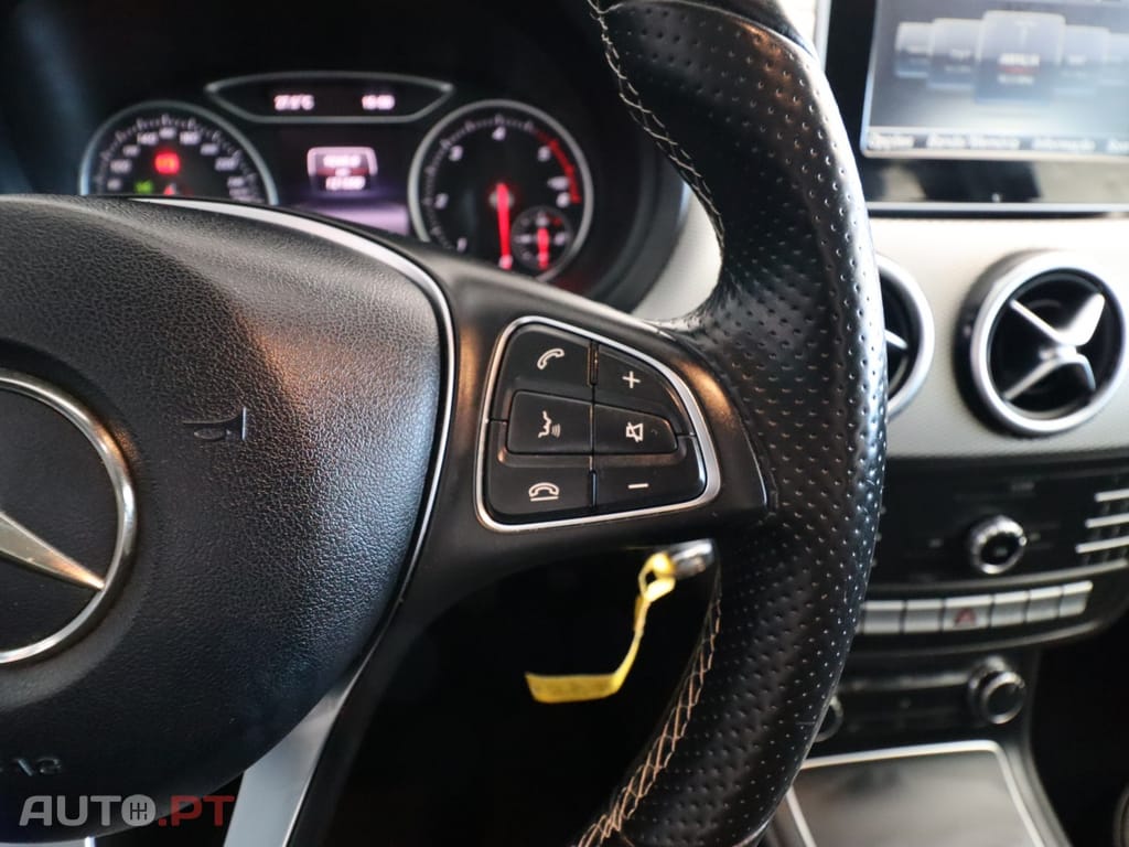 Mercedes-Benz B 180 CDi Urban — fotografia 14
