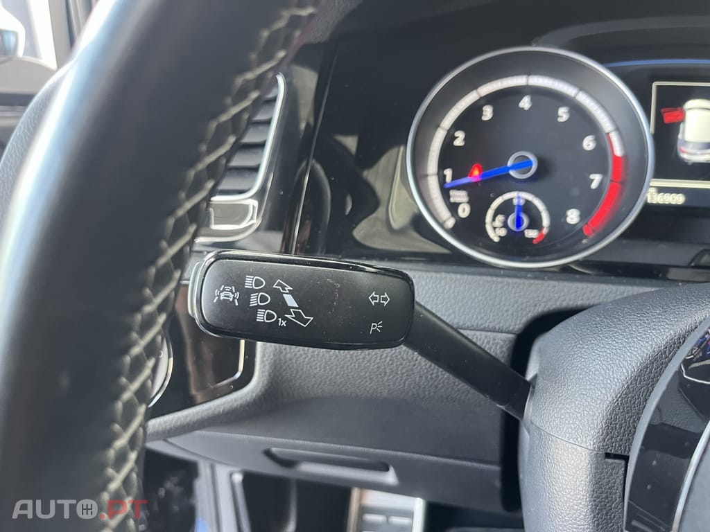 Volkswagen Golf 2.0 TSI R DSG