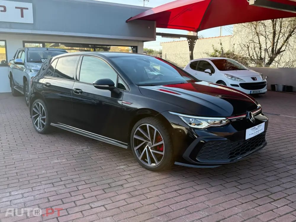 Volkswagen Golf 2.0 TSI GTI DSG