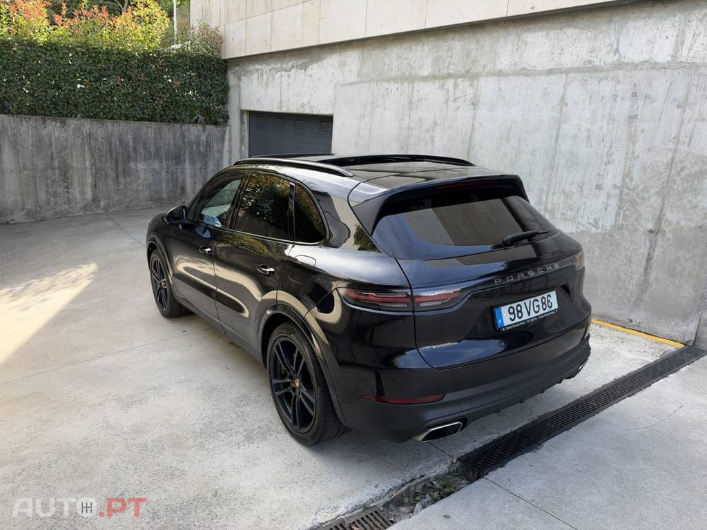 Porsche Cayenne E-Hybrid Platinum Edition