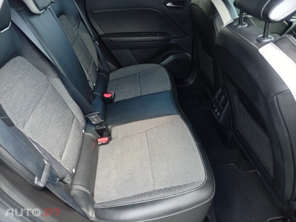 Renault Captur 1.0 TCe Intens Bi-Fuel