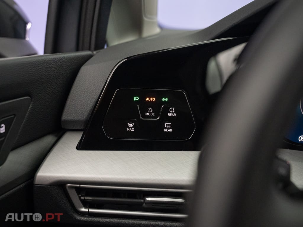 Volkswagen Golf 1.5 TSI e-Hybrid Life DSG