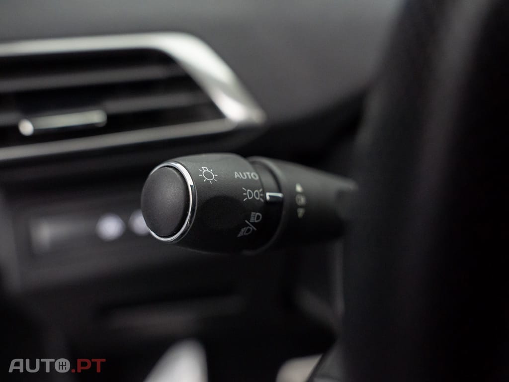 Peugeot 3008 1.6 Hybrid4 GT e-EAT8