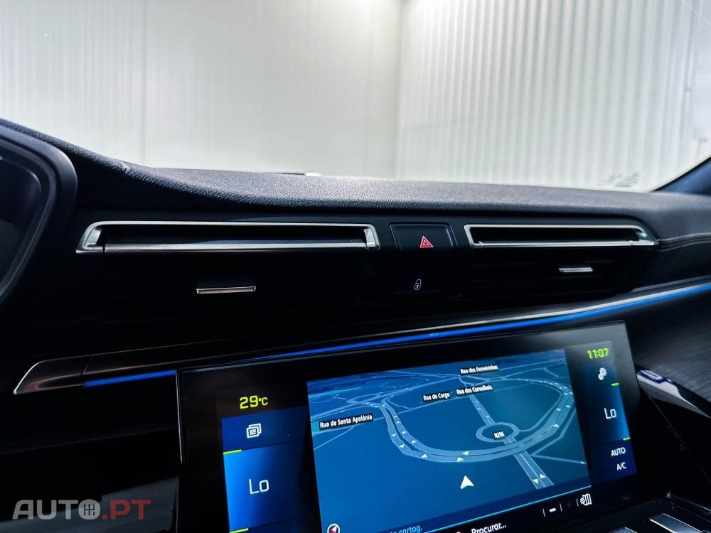 Peugeot 508 SW e-EAT8 225