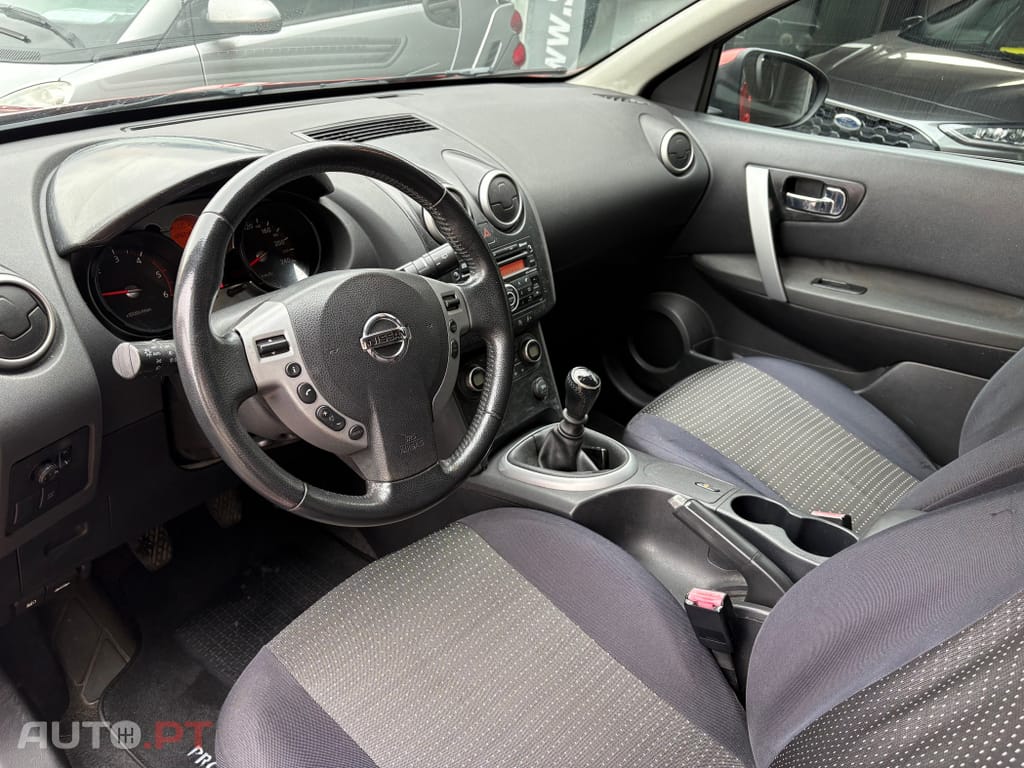 Nissan Qashqai 1.5 dCi Visia AC