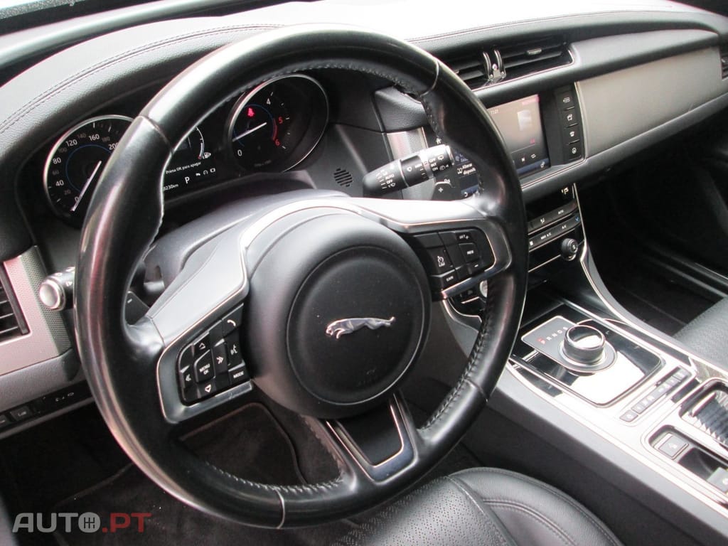 Jaguar XF 2.0 D R-Sport AWD Aut.