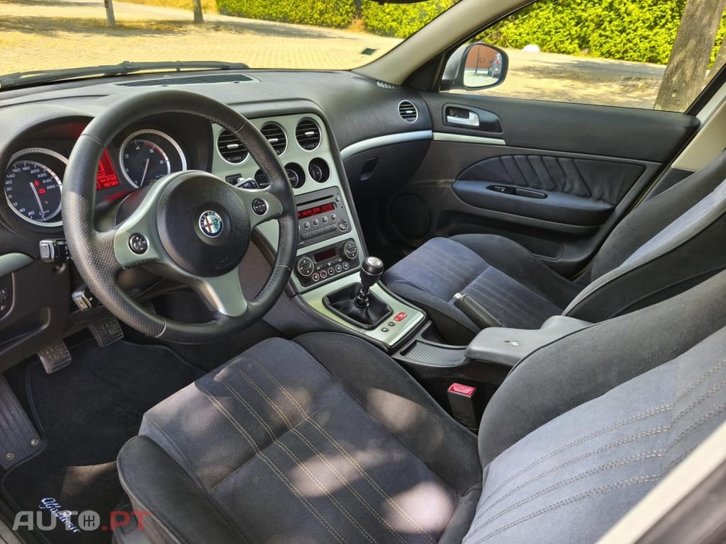 Alfa Romeo 159 1.9 JTDm 16V Sportiva