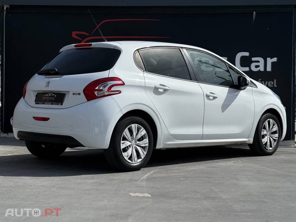 Peugeot 208 1.2