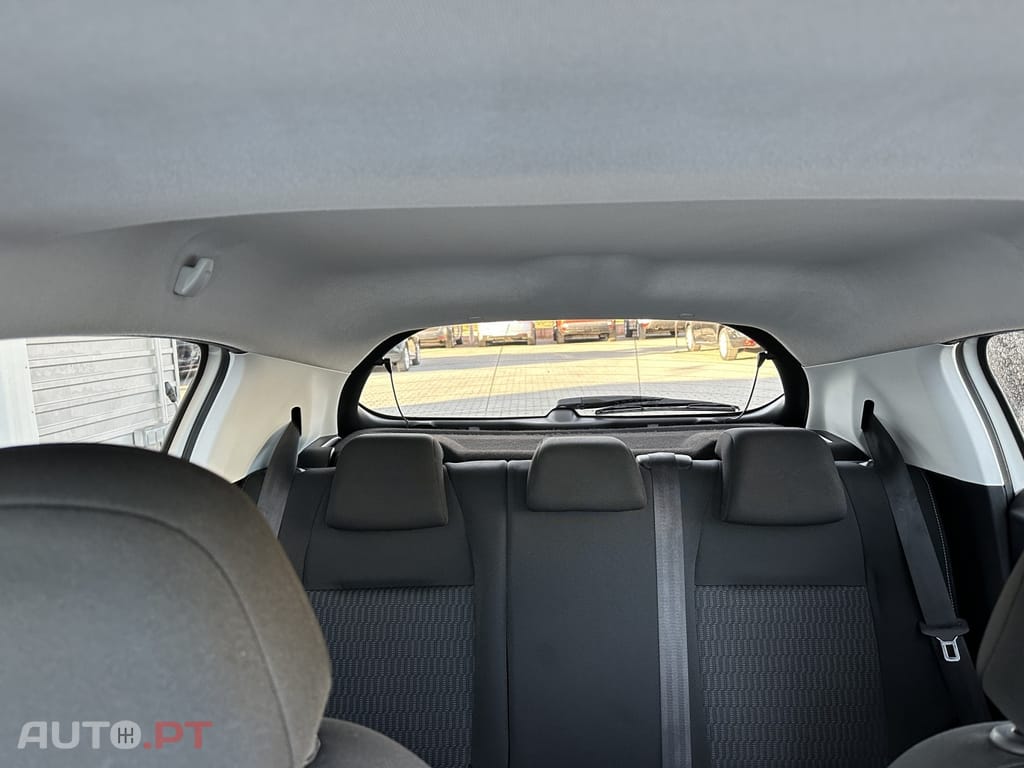 Peugeot 208 1.6 BlueHDi Style