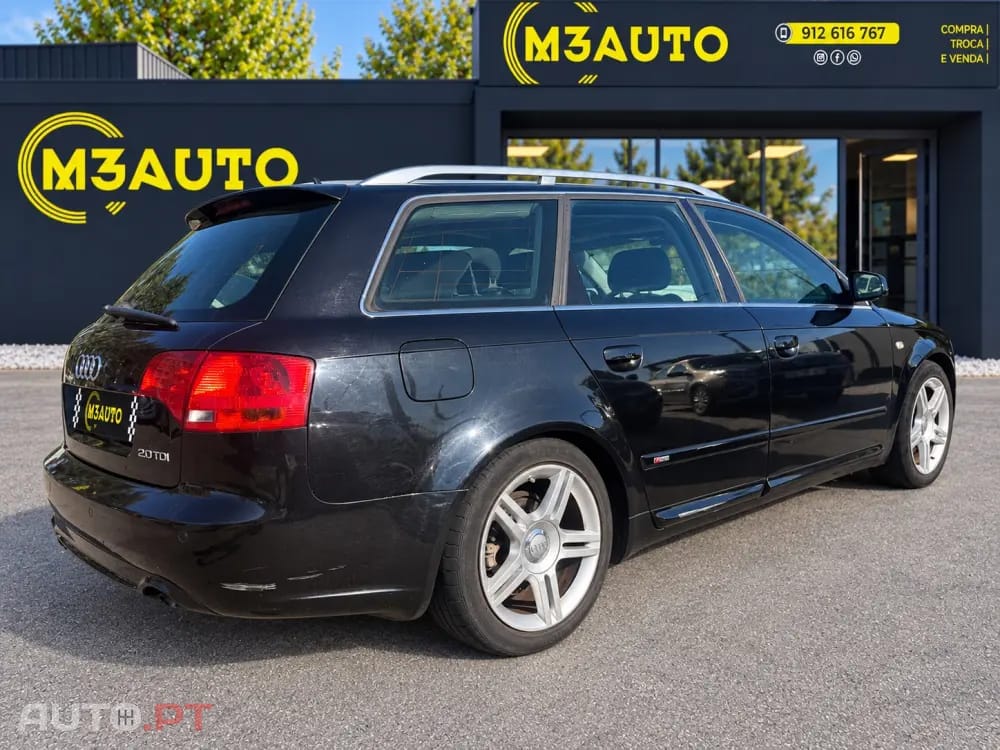 Audi A4 Avant S-LINE