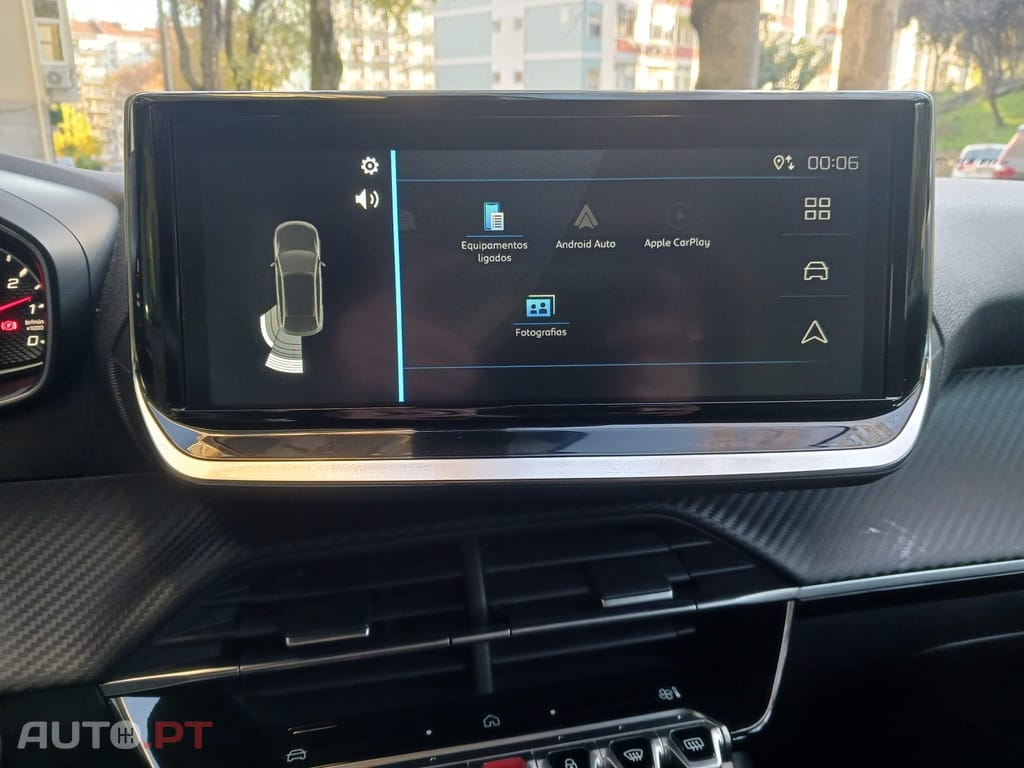 Peugeot 2008 1.2 PureTech Style