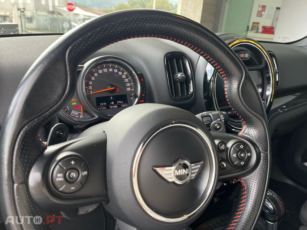 MINI Countryman Cooper SD Auto
