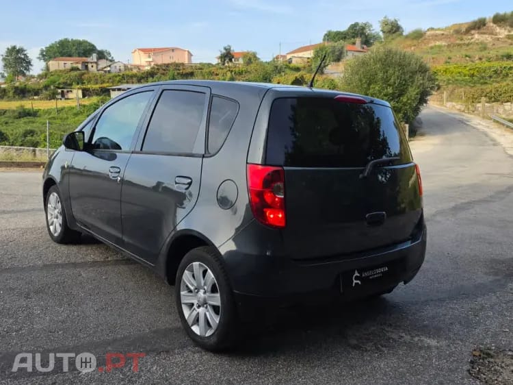 Mitsubishi Colt 1.3 Invite CA