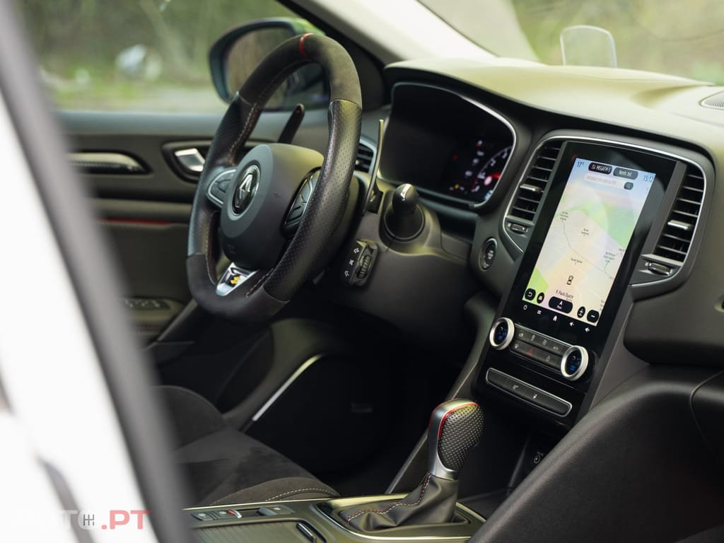 Renault Mégane TCe 300 GPF EDC R.S. TROPHY