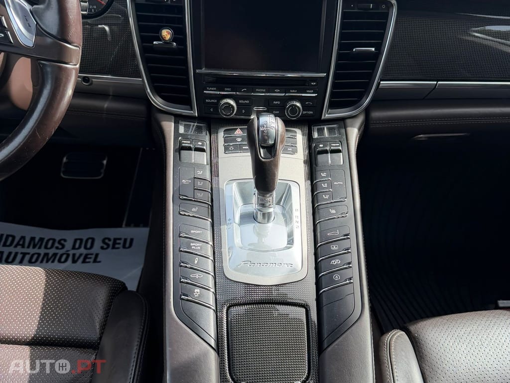 Porsche Panamera Turbo PDK