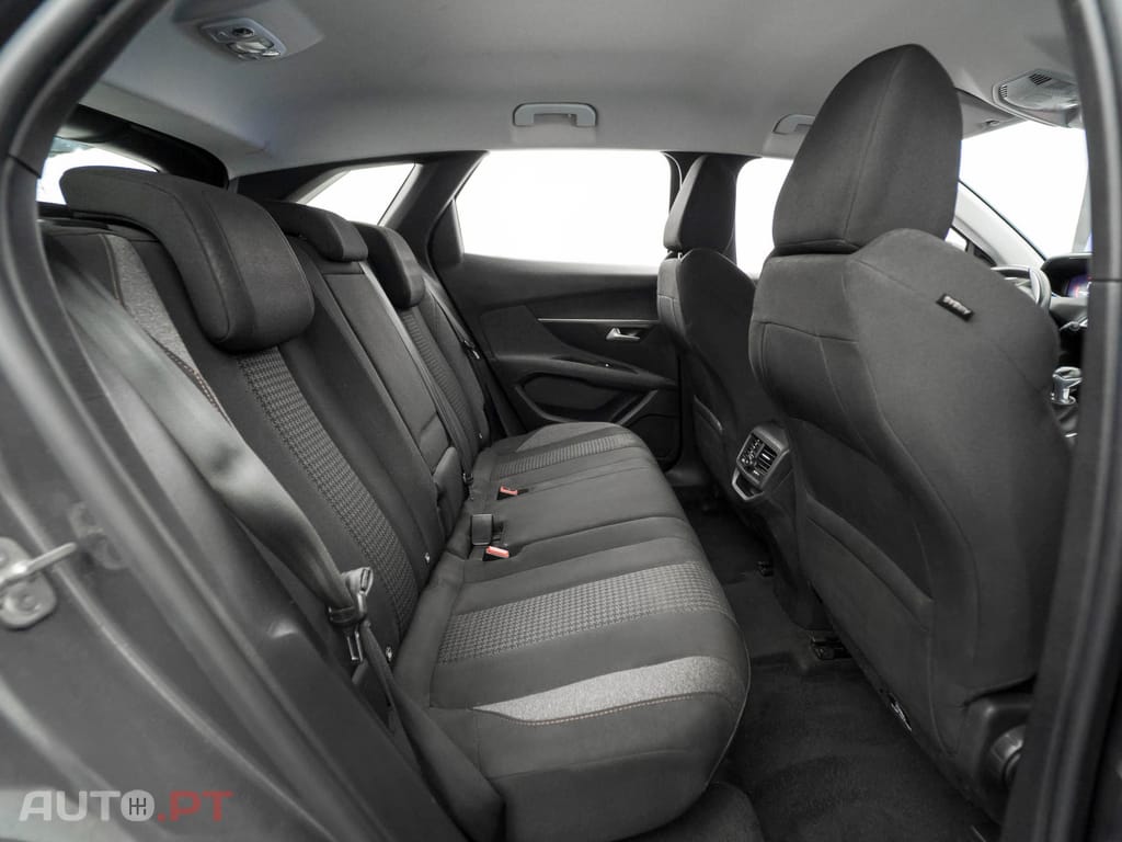 Peugeot 3008 1.5 BlueHDi Active Pack