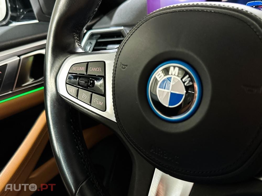 BMW i4 eDrive40 Pack Desportivo M