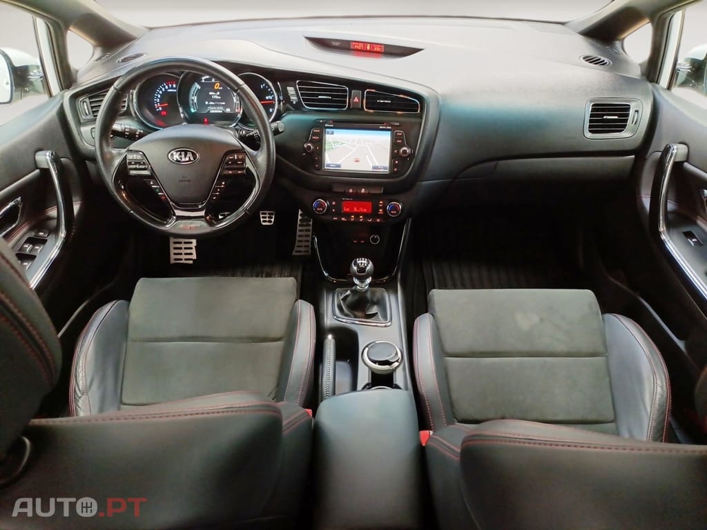 Kia Ceed 1.6 T-GDI GT TOP