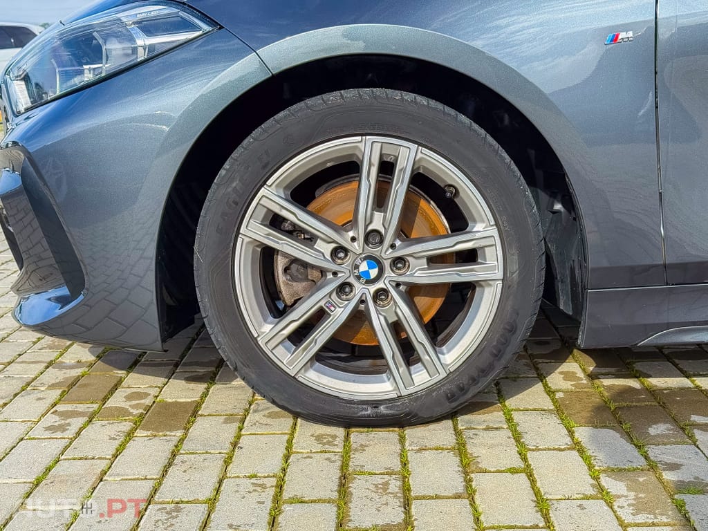 BMW 116 d Pack Desportivo M