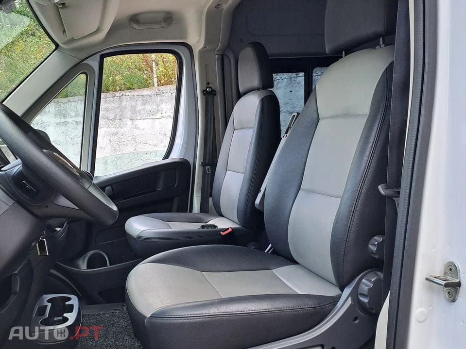 Fiat Ducato Maxi 35 2.2 9Lugares