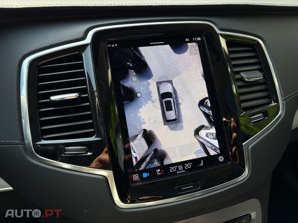 Volvo XC90 T8 AWD Plus  I.V.A DEDUTIVEL