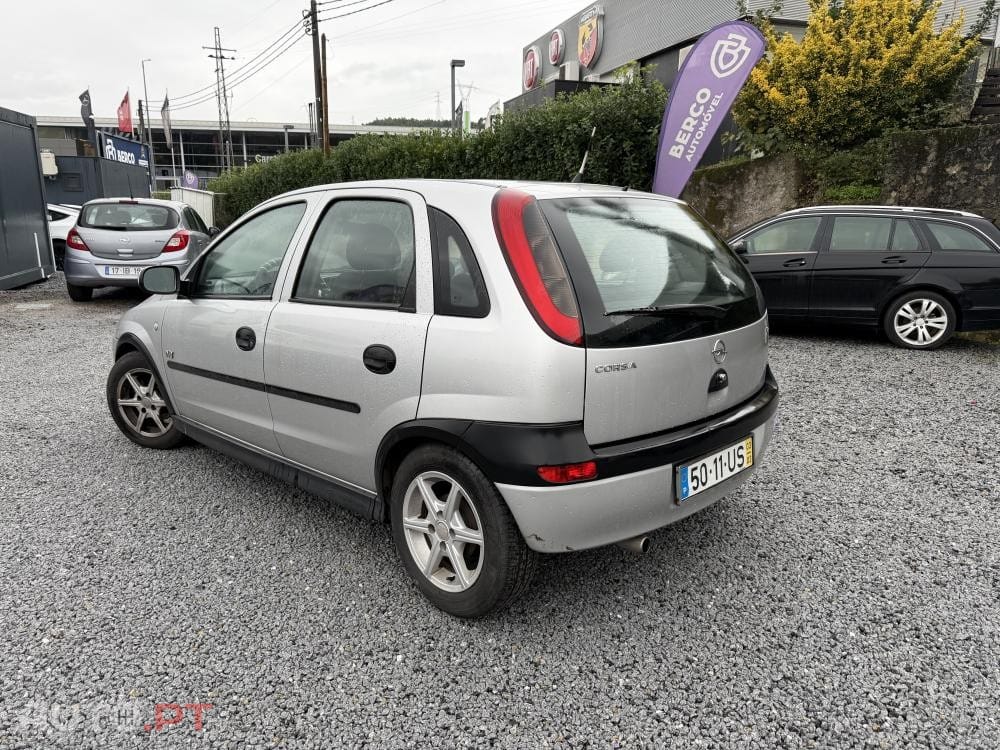 Opel Corsa 1.2 16V Enjoy