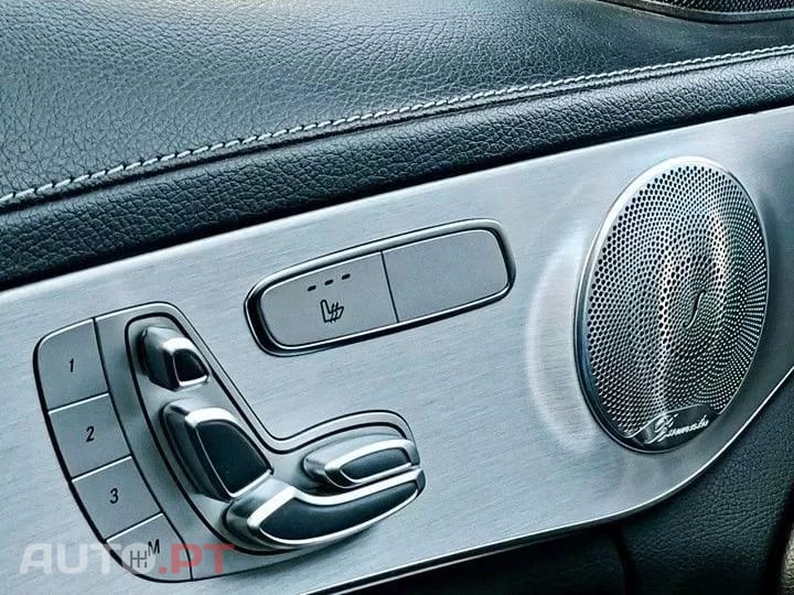 Mercedes-Benz C 300 e AMG Line