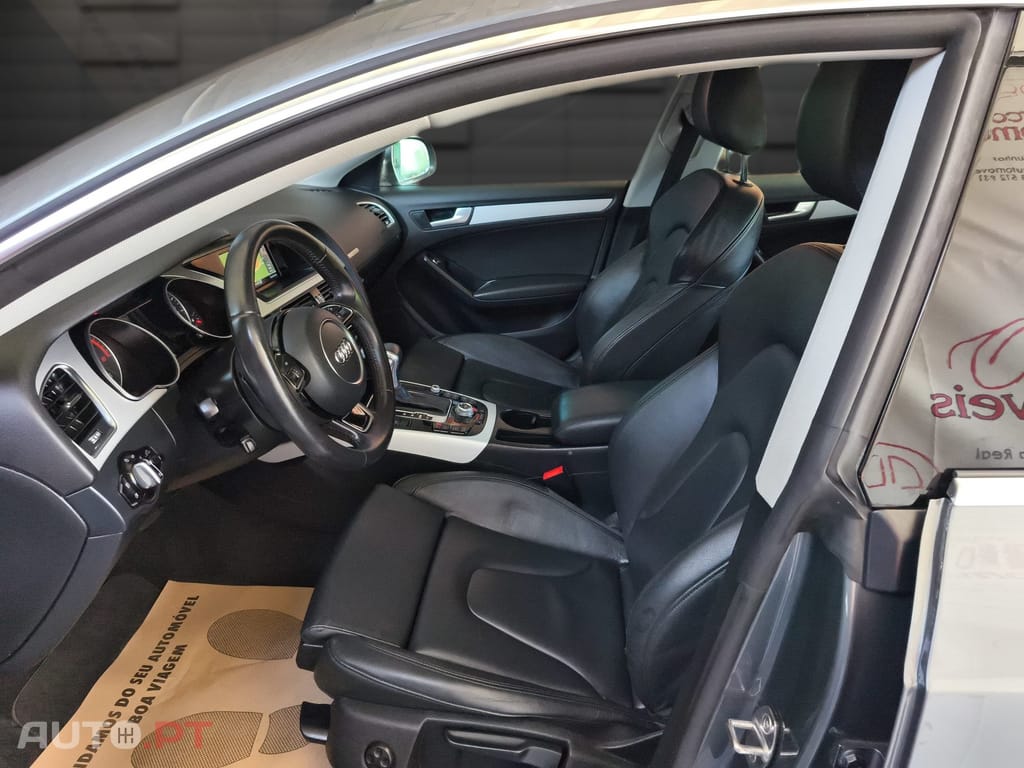 Audi A5 2.0 TDi S-Line Cx Automática