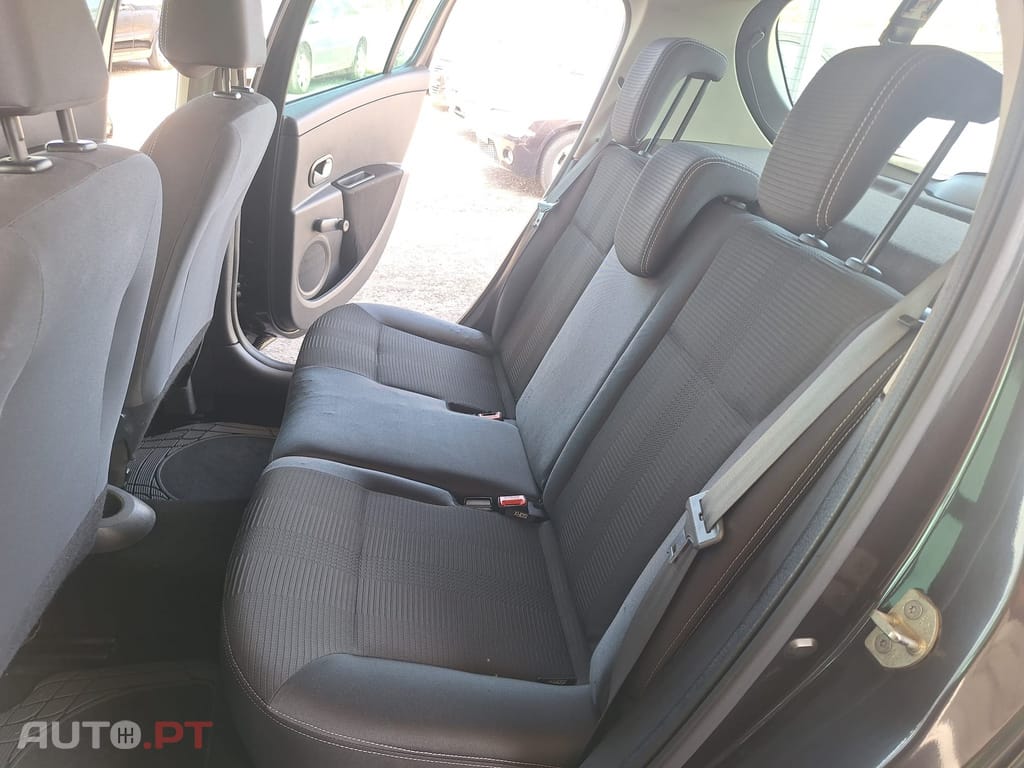 Renault Clio 1.2 16V Dynamique S