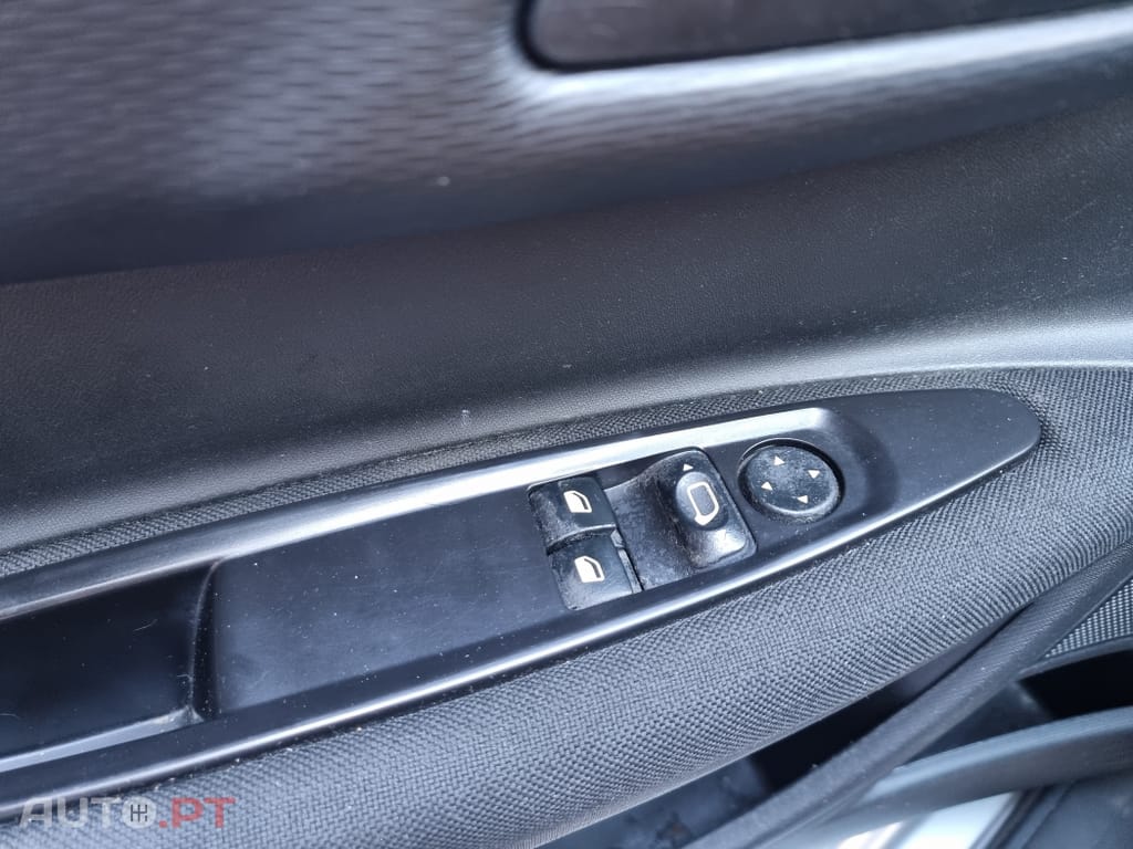Citroen C4 1.4 16V SX