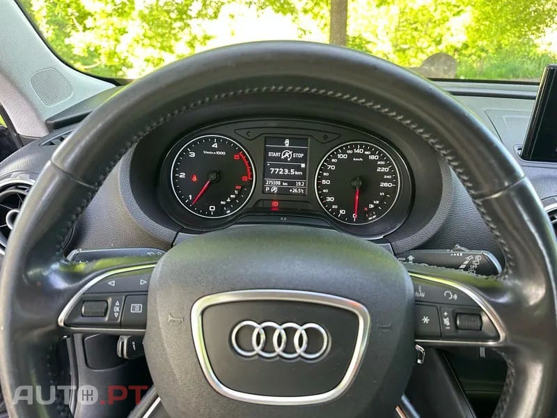 Audi A3 Sportback 1.6 TDi Business Line Attraction S tronic