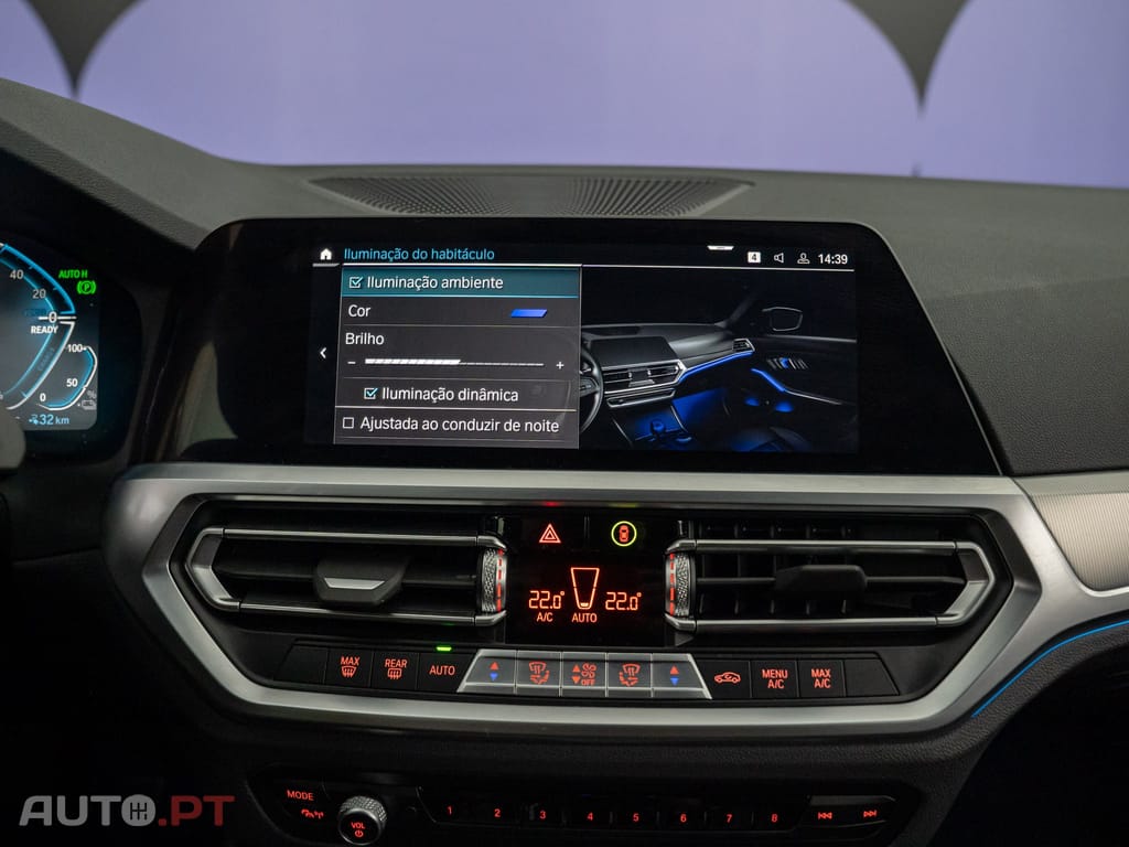 BMW 330 e Pack M Auto