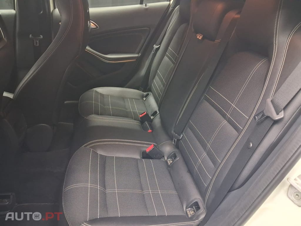 Mercedes-Benz GLA 180 d Urban