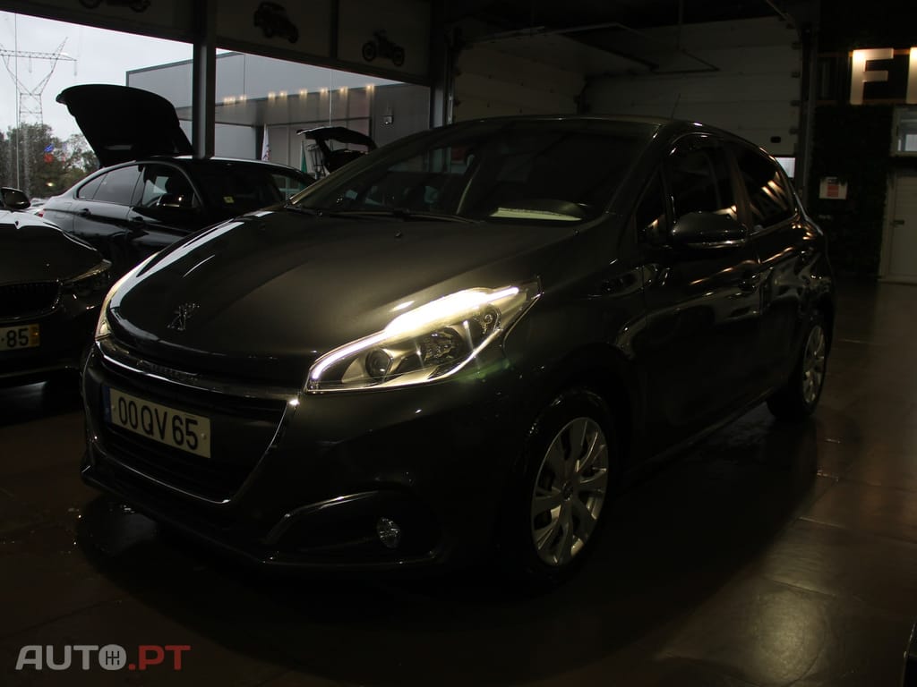 Peugeot 208 1.6 BlueHDi