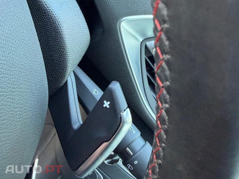 Peugeot 308 1.2 PureTech Allure Full LED EAT8