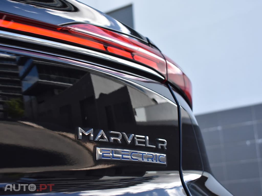 MG Marvel R 70 kWh AWD Performance
