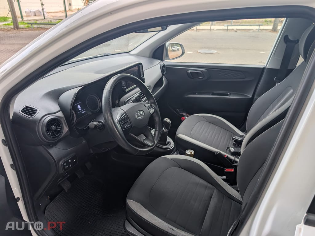Hyundai i10 Edition +30