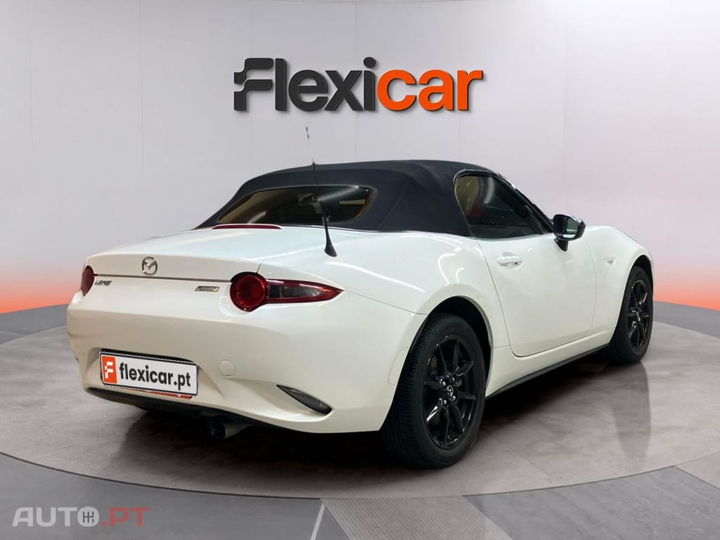 Mazda MX-5 1.5 Sky-G Excellence Navi
