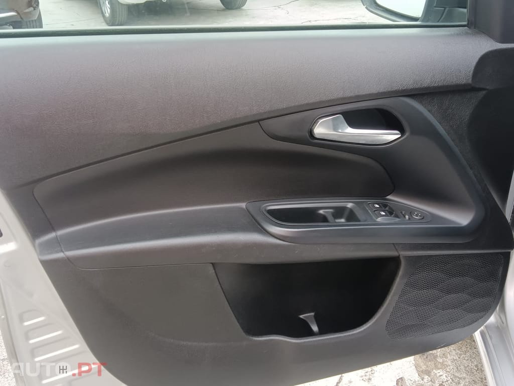 Fiat Tipo 1.3 M-Jet Pop