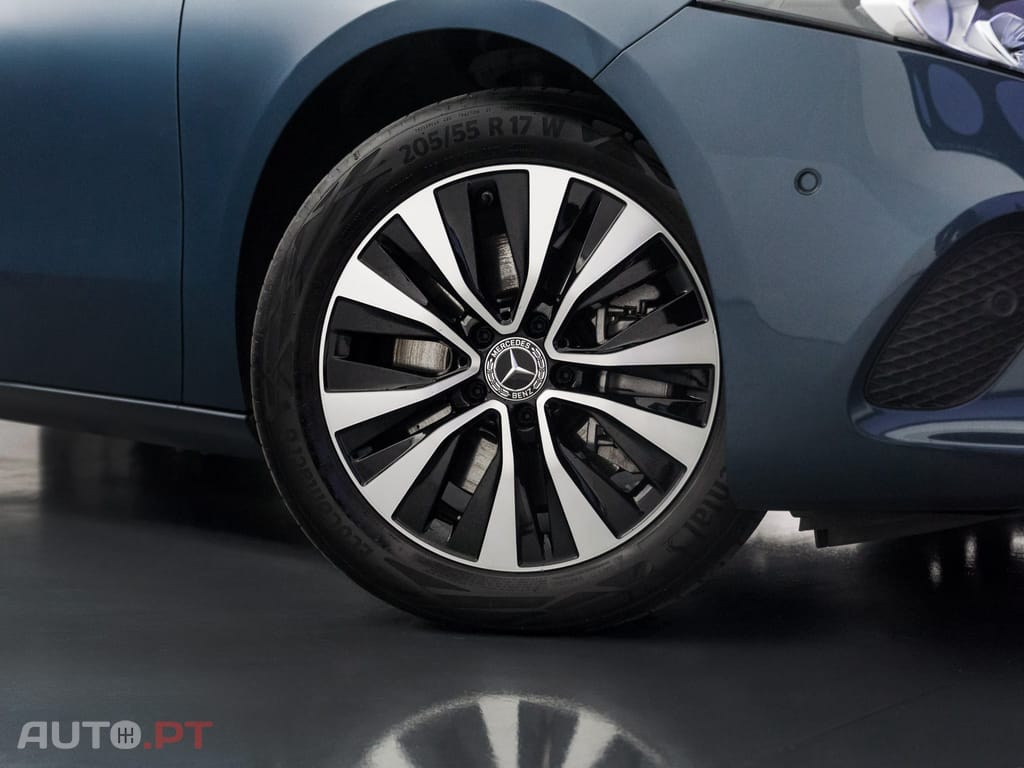 Mercedes-Benz A 250 e Style Plus