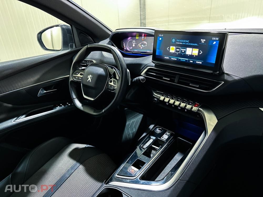 Peugeot 3008 1.2 Hybrid Allure Pack e-DCS6