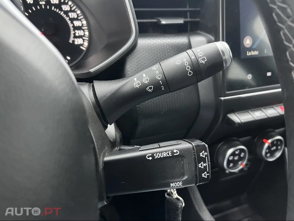 Renault Clio 1.0 SCe 75CV Business