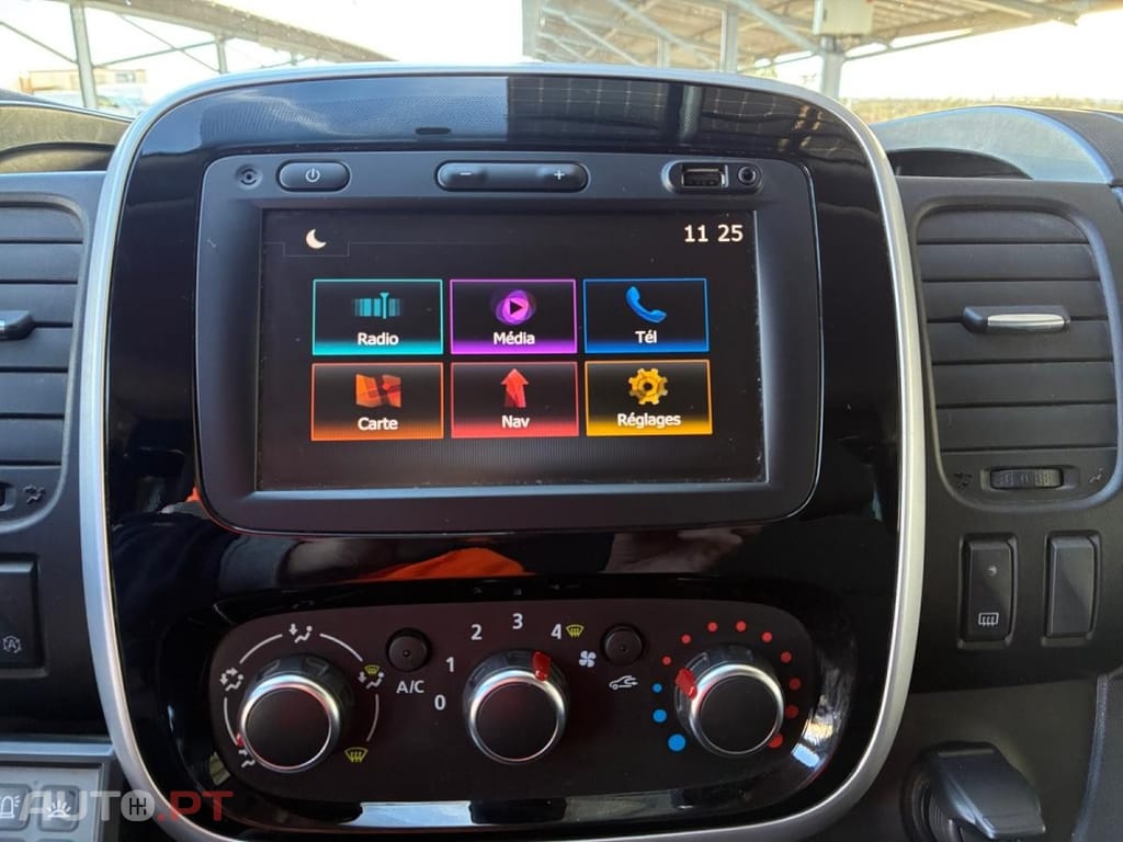 Renault Trafic 2.0 dCi L2H1 1.3T Grand Confort