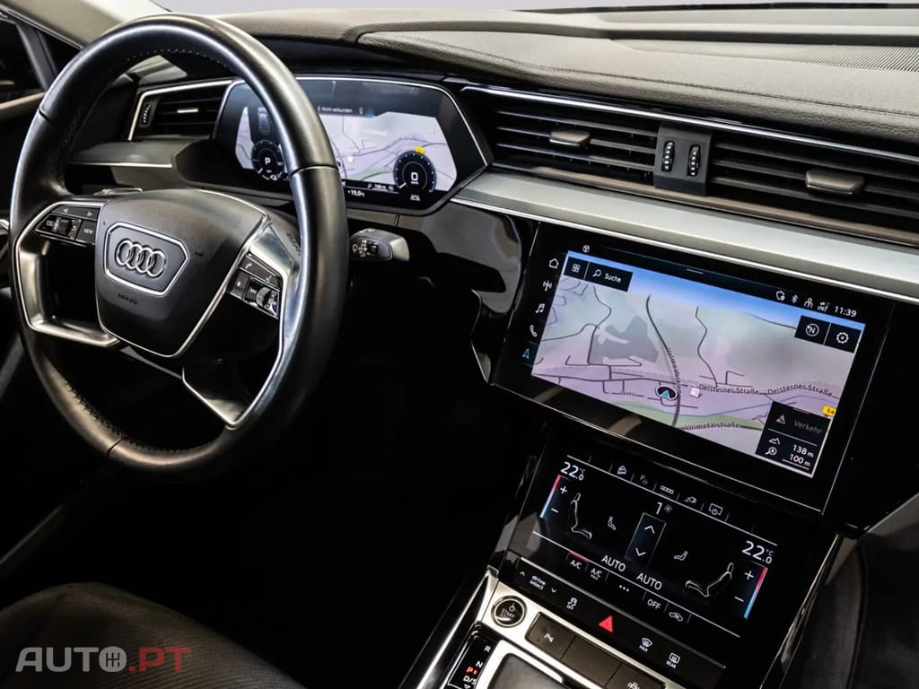 Audi E-Tron I.V.A DEDUTÍVEL  50 SPORTBACK S LINE 21Z.