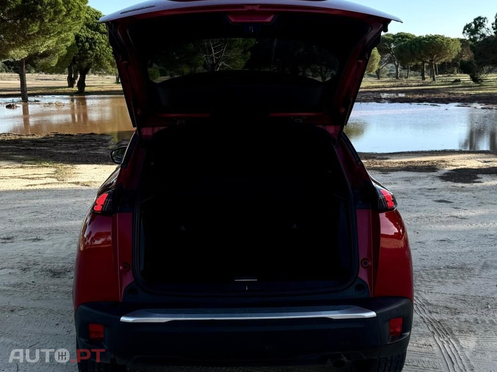 Peugeot 2008 PureTech 100 Style