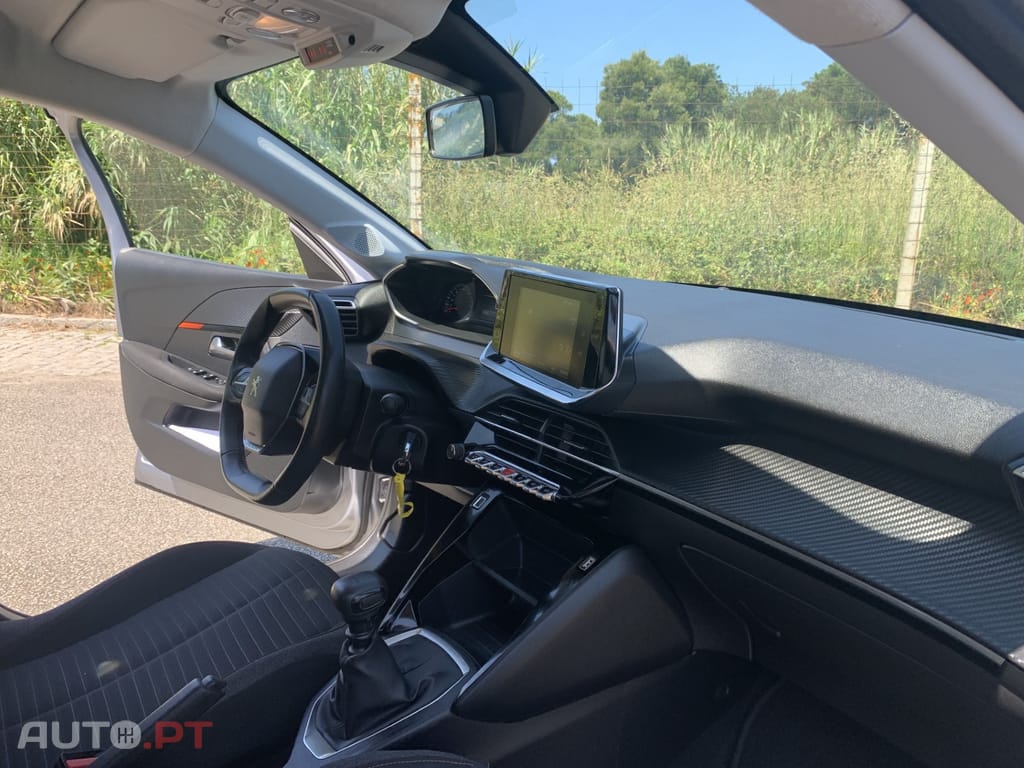 Peugeot 208 1.5 BlueHDi Allure